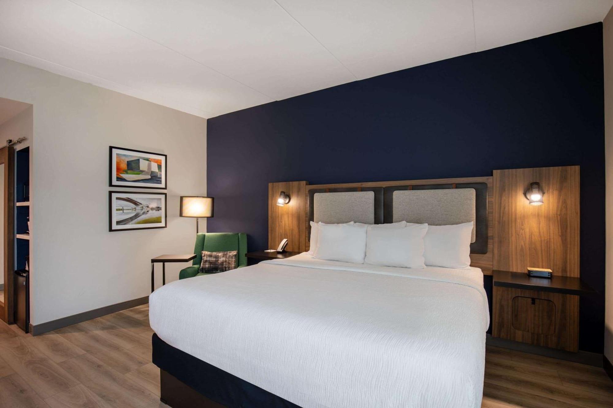 La Quinta Inn & Suites By Wyndham Chattanooga Downtown/South Exteriér fotografie