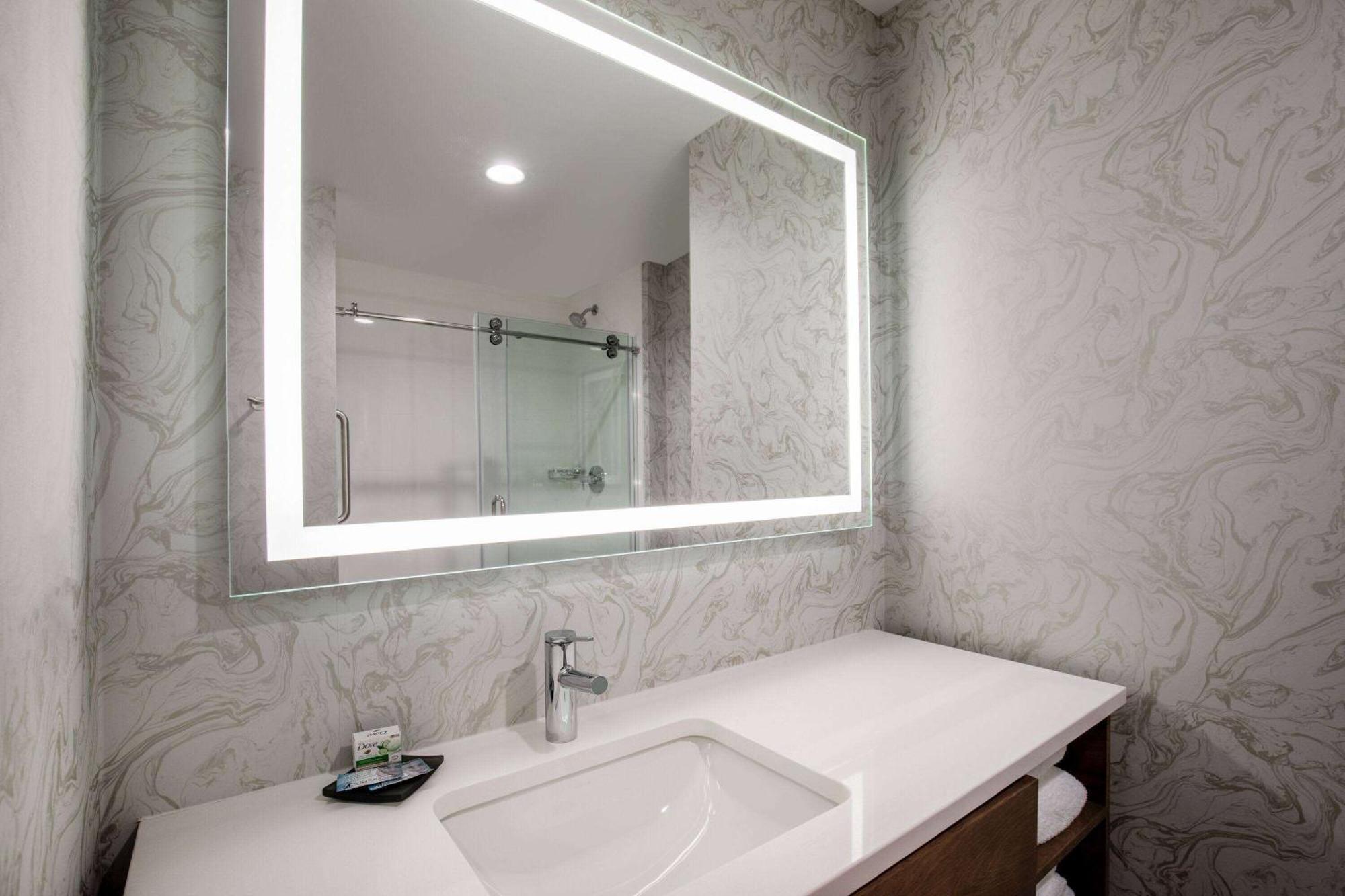 La Quinta Inn & Suites By Wyndham Chattanooga Downtown/South Exteriér fotografie